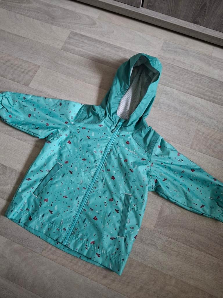 Regenjas Quechua maat 86, Kinderen en Baby's, Quechua, Meisje, Ophalen of Verzenden, Zo goed als nieuw