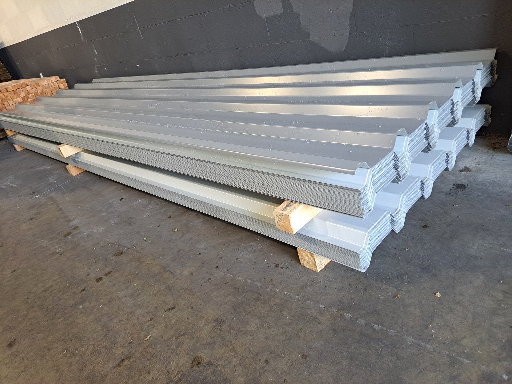 SPOTPRIJS! Dakplaten/wandplaten (€7/m²): 4 meter (0,55), Doe-het-zelf en Bouw, Nieuw, Minder dan 5 m², Metaal, Grijs