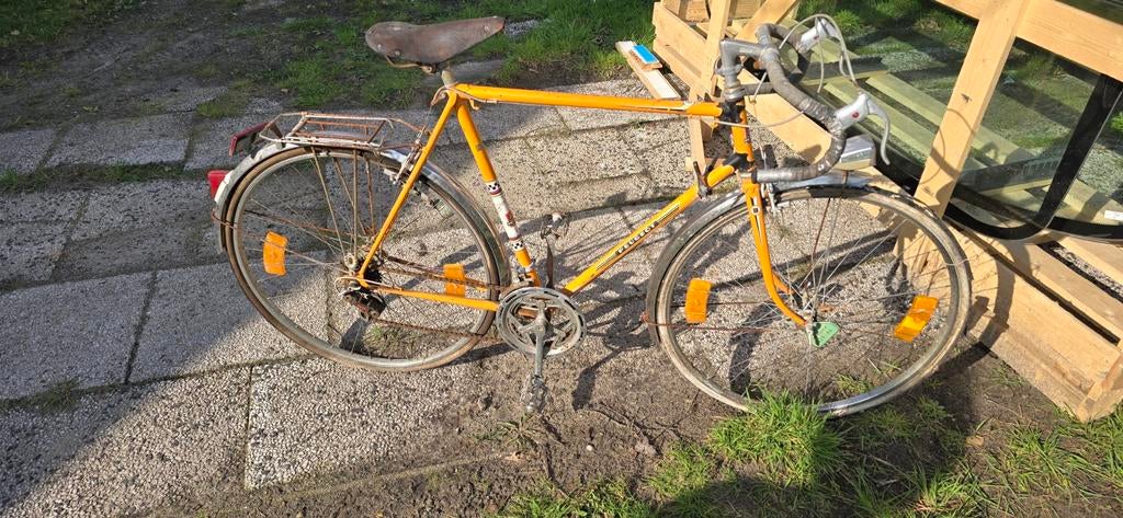 Fiets opknapper peugeot, Ophalen