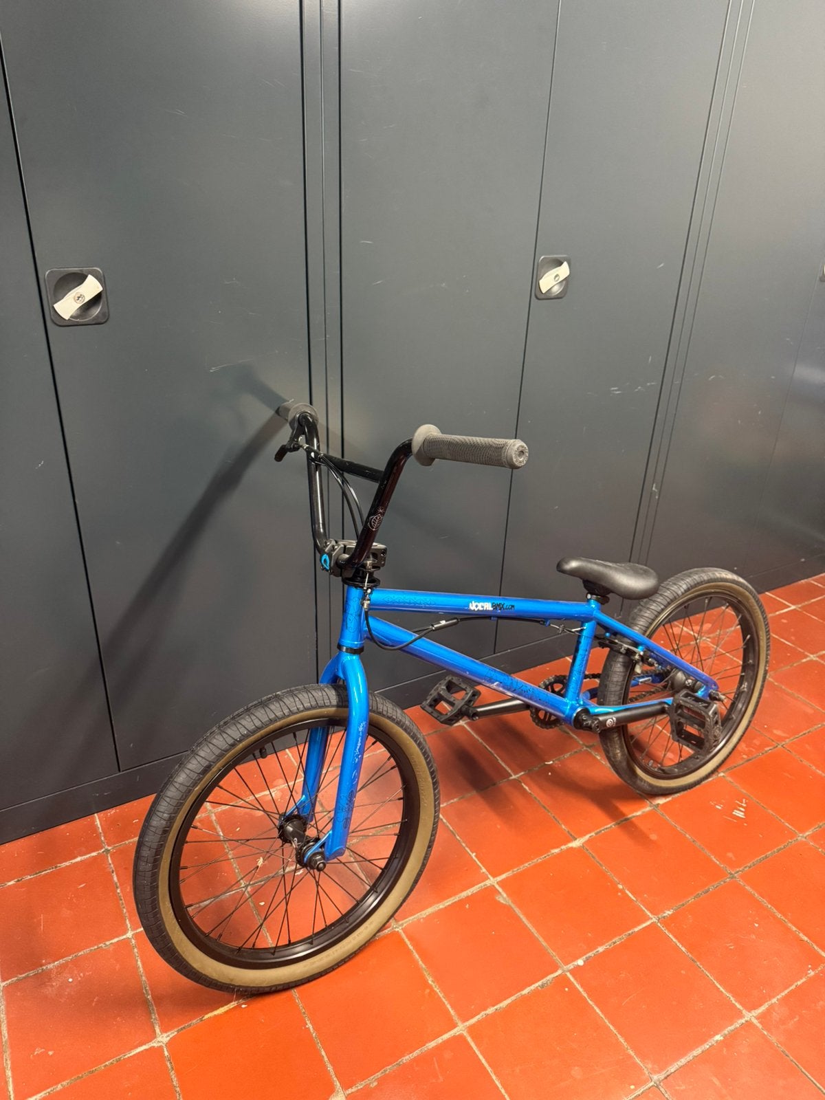 Zeer mooie bmx te koop!, Fietsen en Brommers, Ophalen, Zo goed als nieuw, Stuur 360° draaibaar