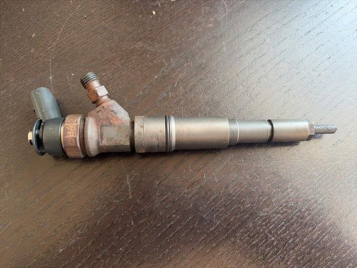 Injecteur (diesel) d'un BMW 1-Serie, -, 3 mois de garantie, Utilisé, -