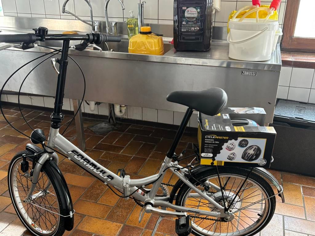 Vélo pliable avec casque, Vélos & Vélomoteurs, Autres marques, Vitesses, Comme neuf, Enlèvement