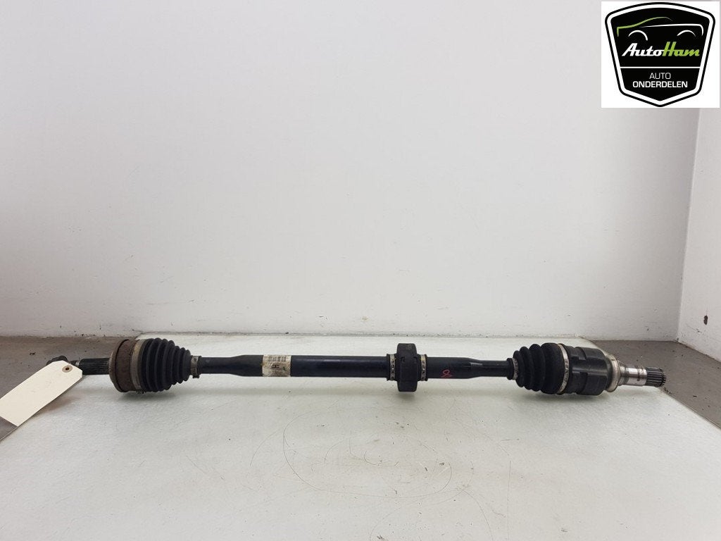 AANDRIJFAS RECHTS VOOR Toyota Auris (E18) (01-2012/03-2019), Auto-onderdelen, Gebruikt, Toyota