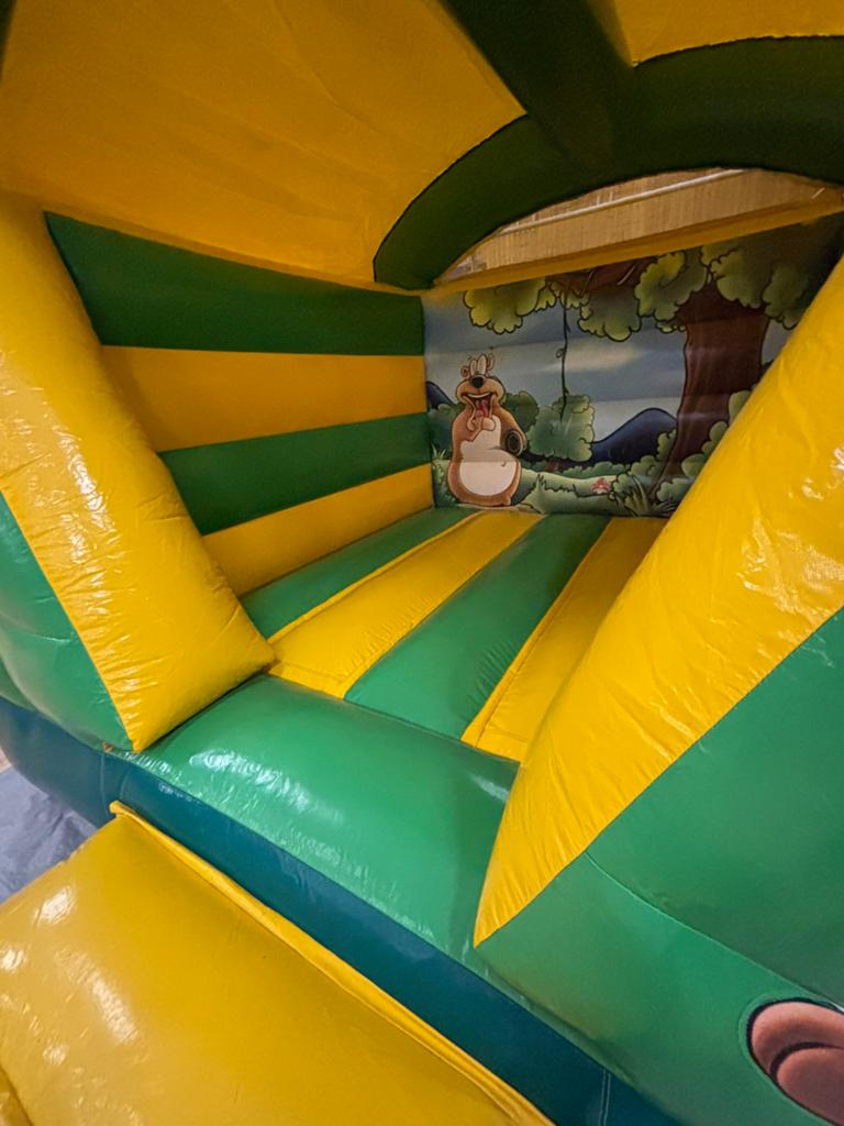 Mini bouncer jungle, Hobby en Vrije tijd, Ophalen, Zo goed als nieuw