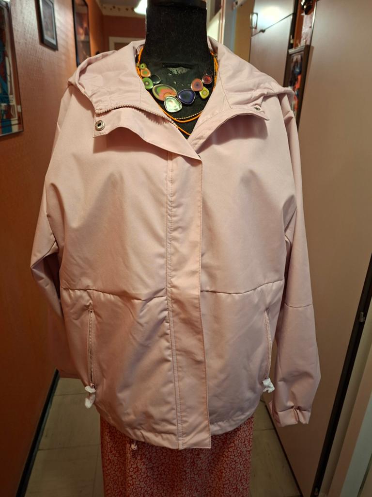 Veste impermeable,  rose poudré  t M, convient pour du 42/4, Enlèvement, Rose