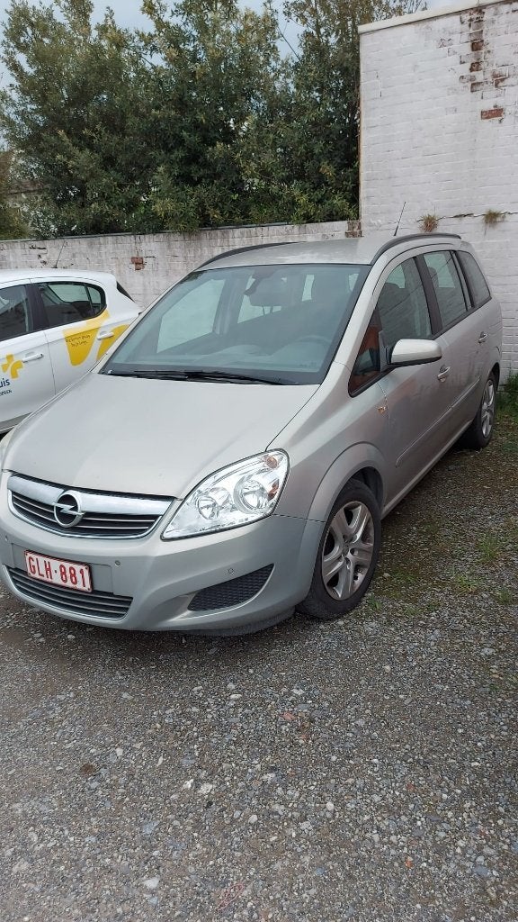 Opel Zafira Enjoy, Autos, Opel, Argent ou Gris, Achat, 7 places, Boîte manuelle