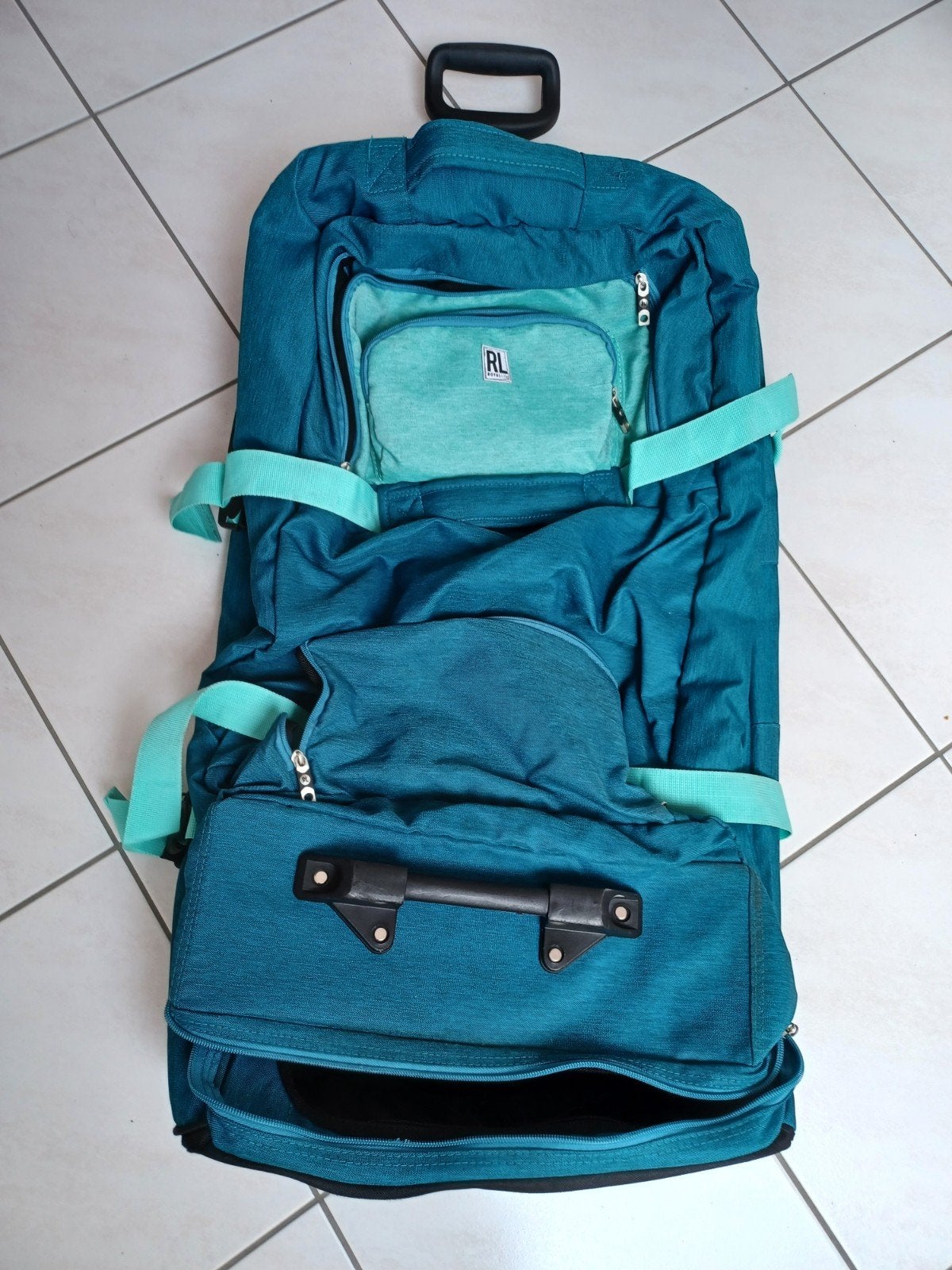 Sac à dos de randonnée couleur pétrole, Enlèvement