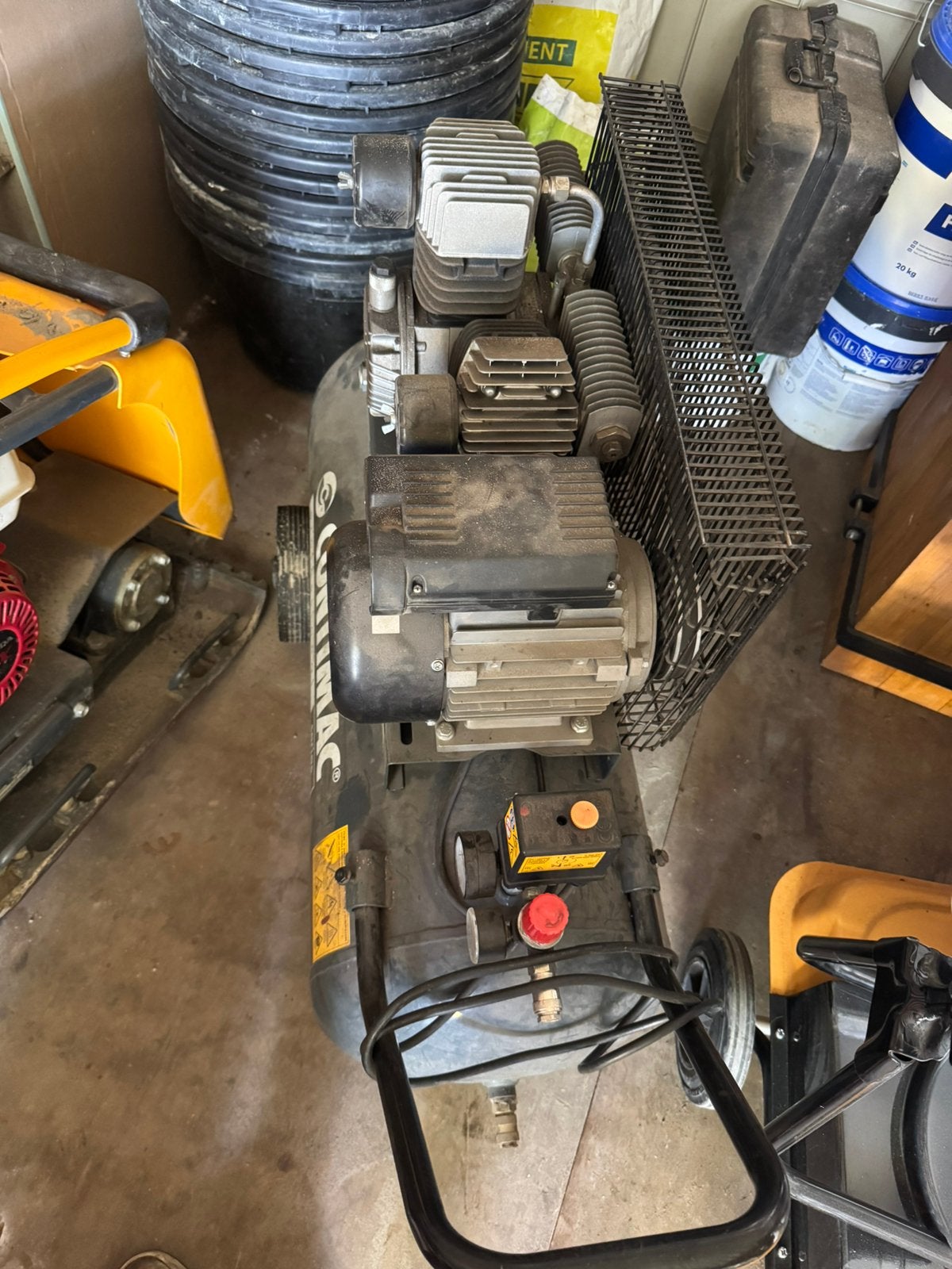 Compressor contimac, Enlèvement