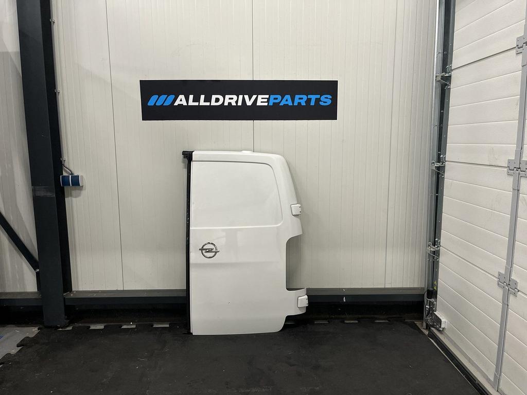 Opel Vivaro achterdeur rechts dicht wit 9811894980, Gebruikt, -, Deur, -