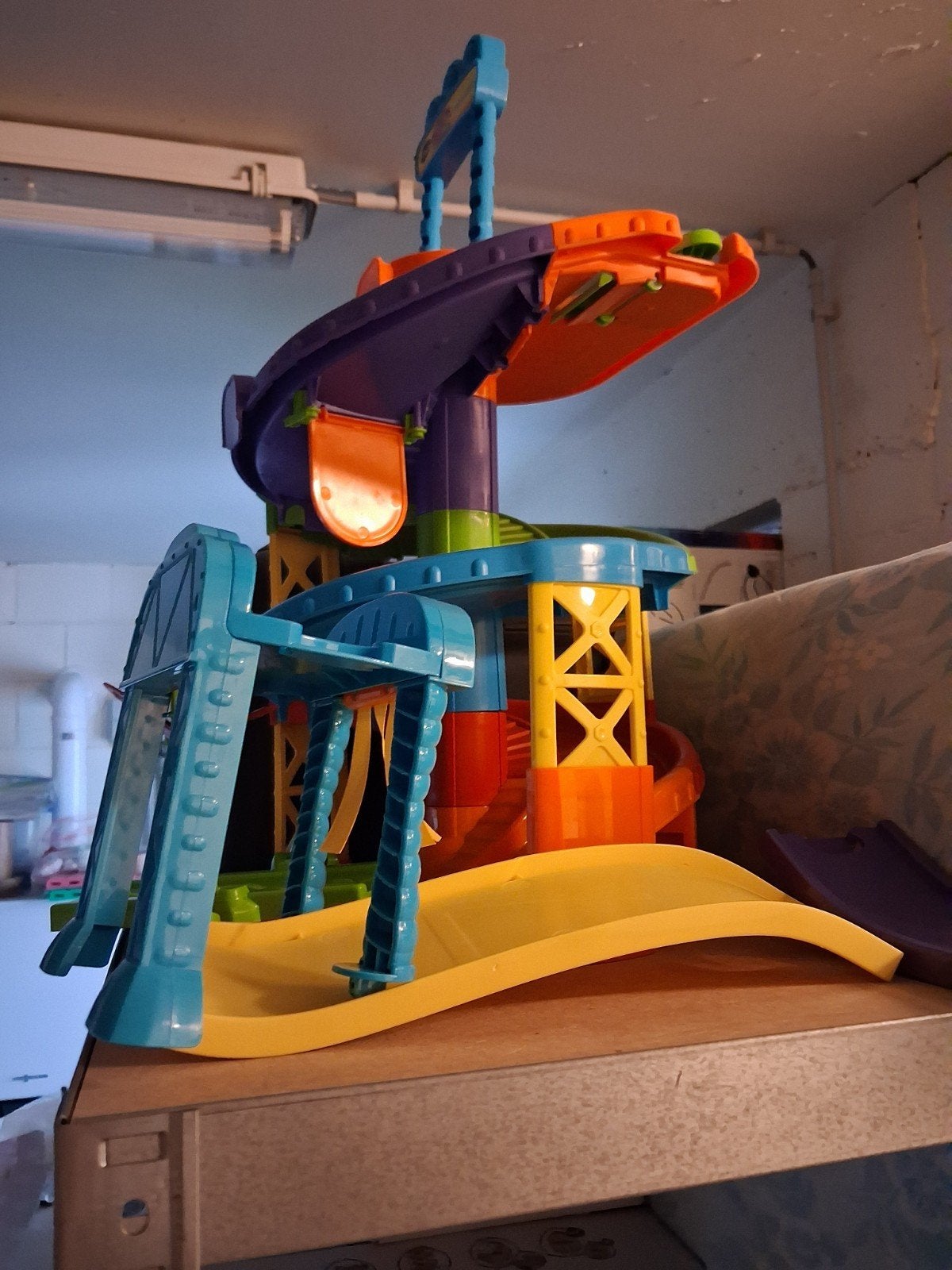 Speelgoed racebaan playtech, Enfants & Bébés, Jouets | Circuits, Enlèvement ou Envoi, Circuit