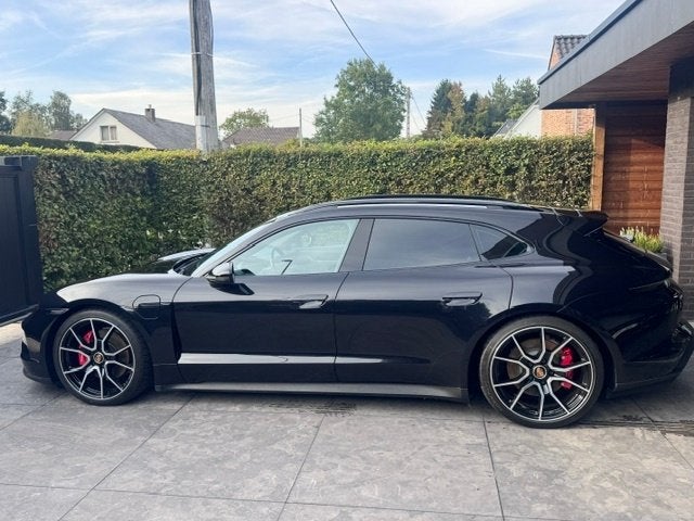 Porsche Taycan 4S Sport Turismo Gen 2 -BTW-, Auto's, Automaat, Dealer onderhouden, 0 cilinders, Zwart