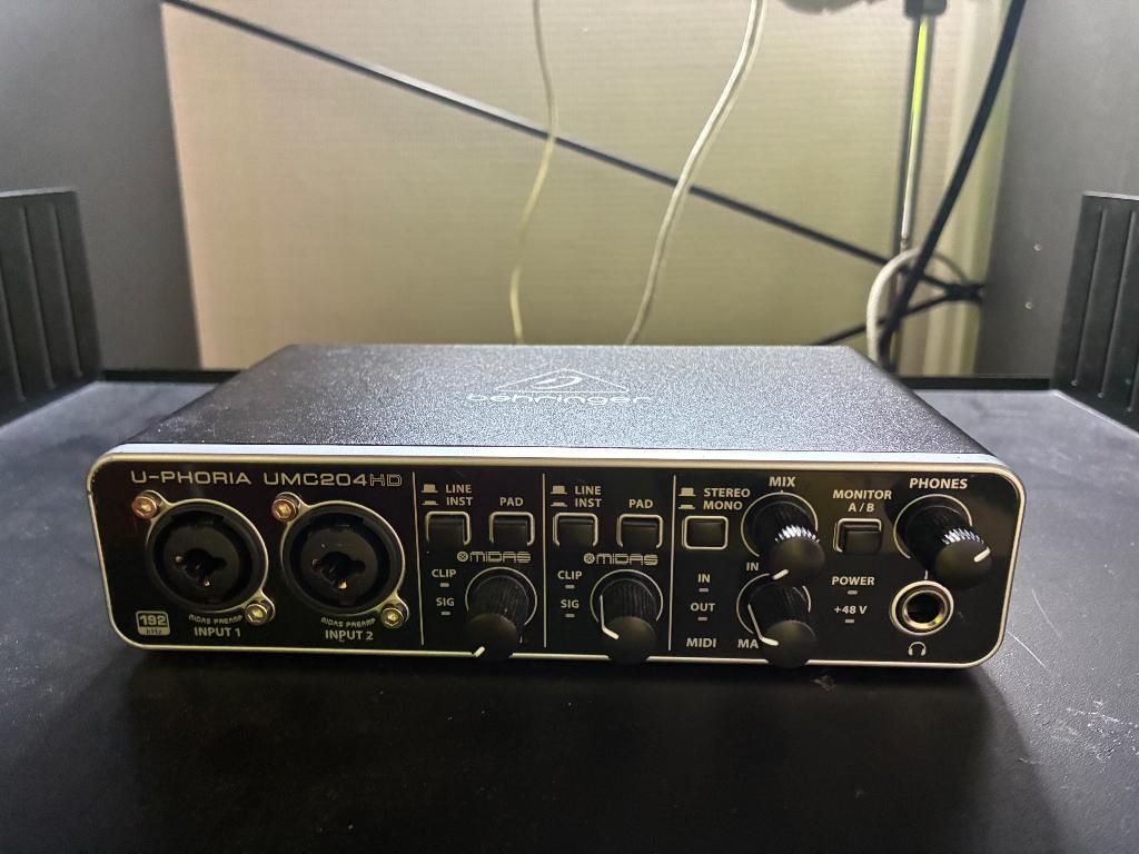 Behringer UMC204HD U-Phoria, Musique & Instruments, Instruments | Accessoires, Comme neuf, Guitare électrique, Enlèvement