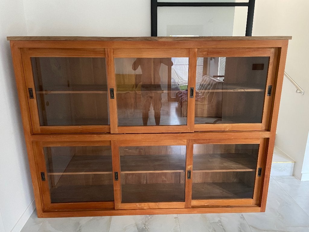 Teak vitrinekast, Ophalen, Zo goed als nieuw, Teakhout