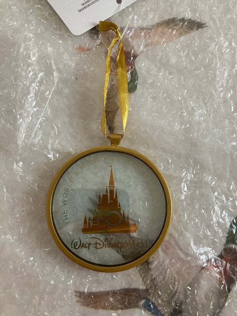 Nieuw Disney ornament - 50th year Disney world, Ophalen of Verzenden, Nieuw, Beeldje of Figuurtje
