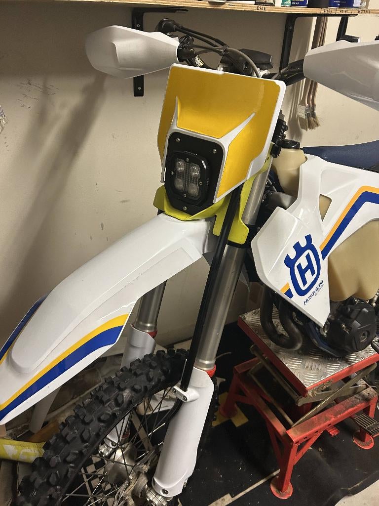 HUSQVARNA 350 FE, Motoren, Motoren | Husqvarna, Occasion, Motorrijbewijs A, Particulier, Enduro