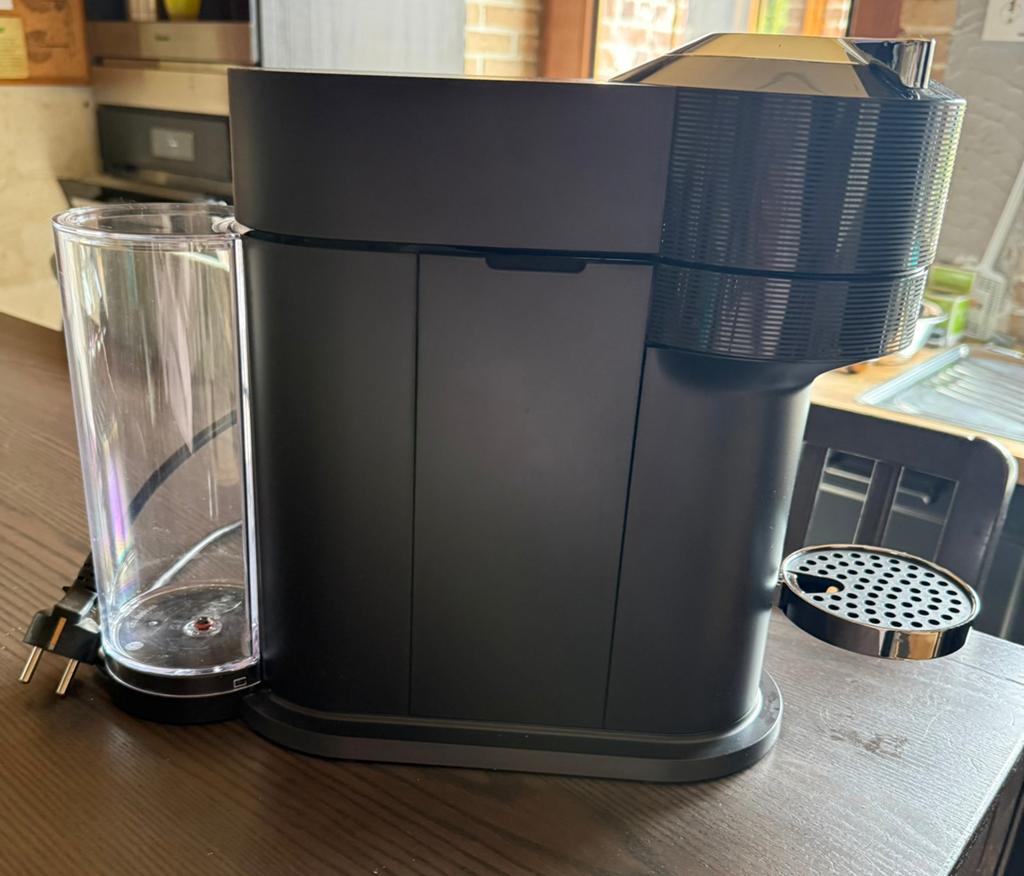 Machine à café Nespresso, Enlèvement, Comme neuf, Cafetière