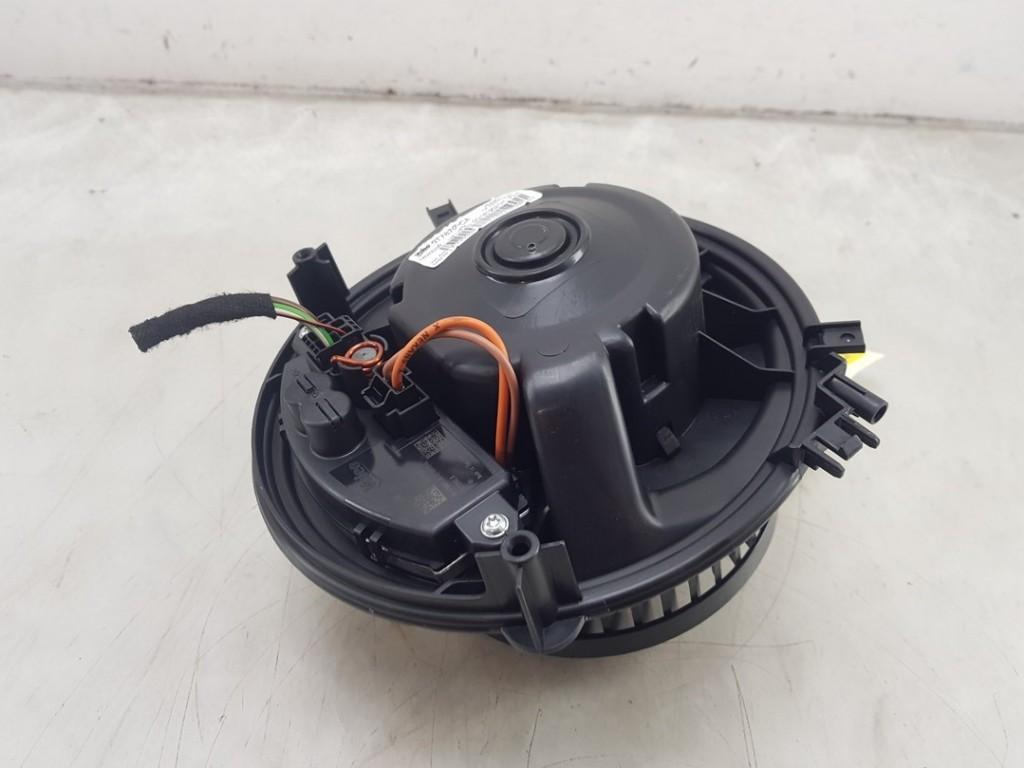VENTILATEUR RADIATEUR MOTEUR Audi Q2 (GAB / GAG), Valeo, Audi, Utilisé, 100, rue de Courcelles
75017  Paris, FR