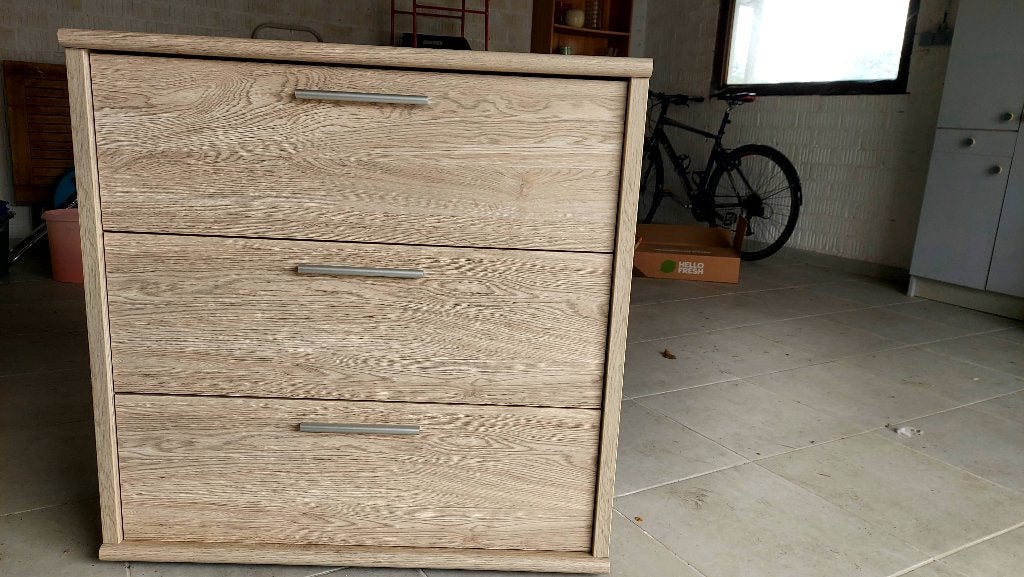Ladekast met drie lades gratis, Huis en Inrichting, Kasten | Ladekasten, Ophalen, Overige materialen, Gebruikt, 50 tot 100 cm