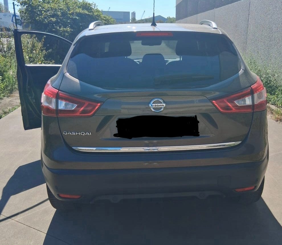 Nissan Qashqai 2015 1.6 diesel automaat, Autos, Achat, Entreprise, Entretenue par le concessionnaire, 96 kW