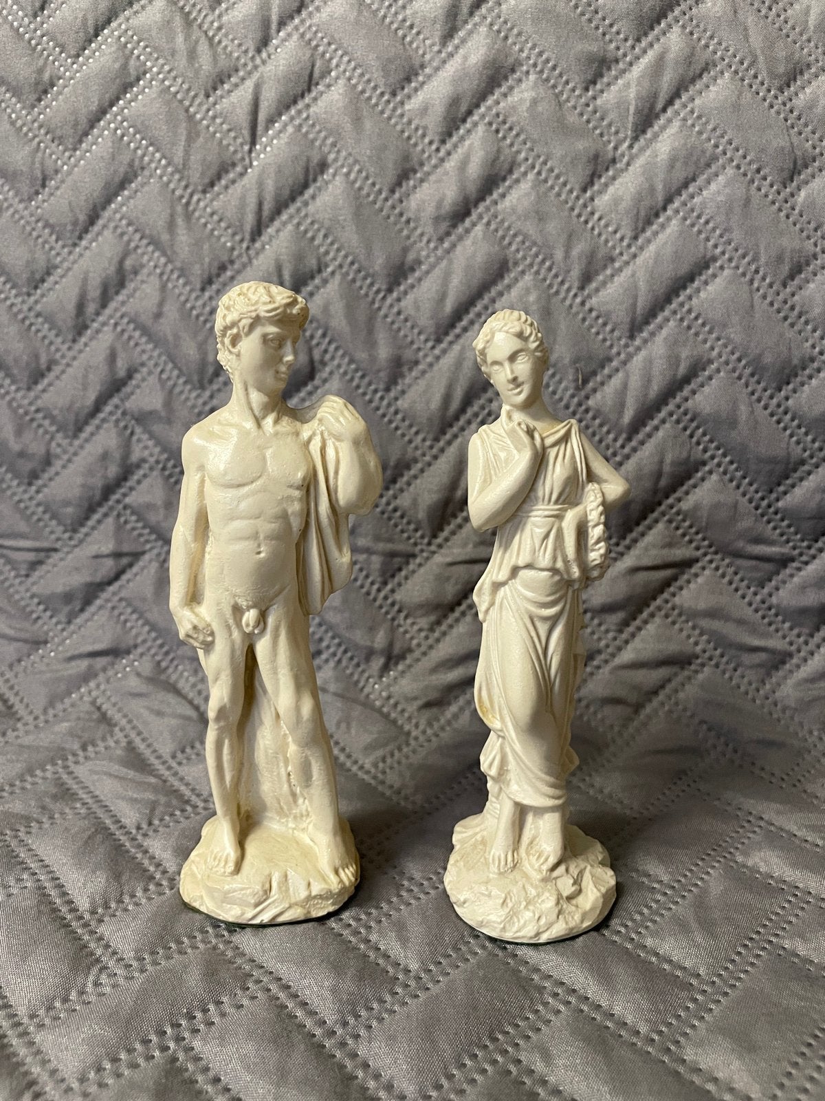 2 griekse beeldjes, Ophalen of Verzenden