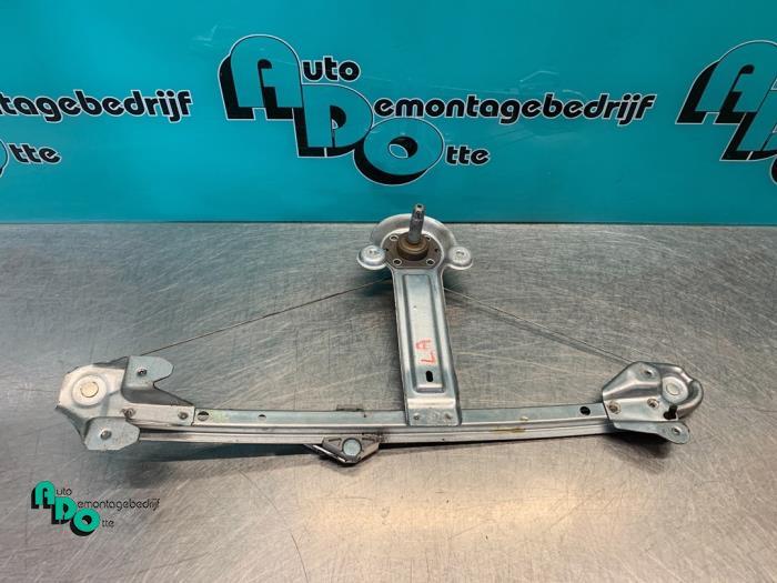 Mécanique vitre 4portes arrière gauche d'un Opel Astra (As, Autos : Pièces & Accessoires, Vitres & Accessoires, Opel, Utilisé