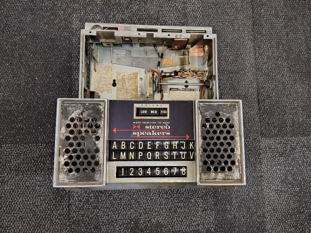 Wallbox/ Parts !! Seeburg ESCH3 (1963) jukebox, Collections, Machines | Jukebox, Envoi, Seeburg