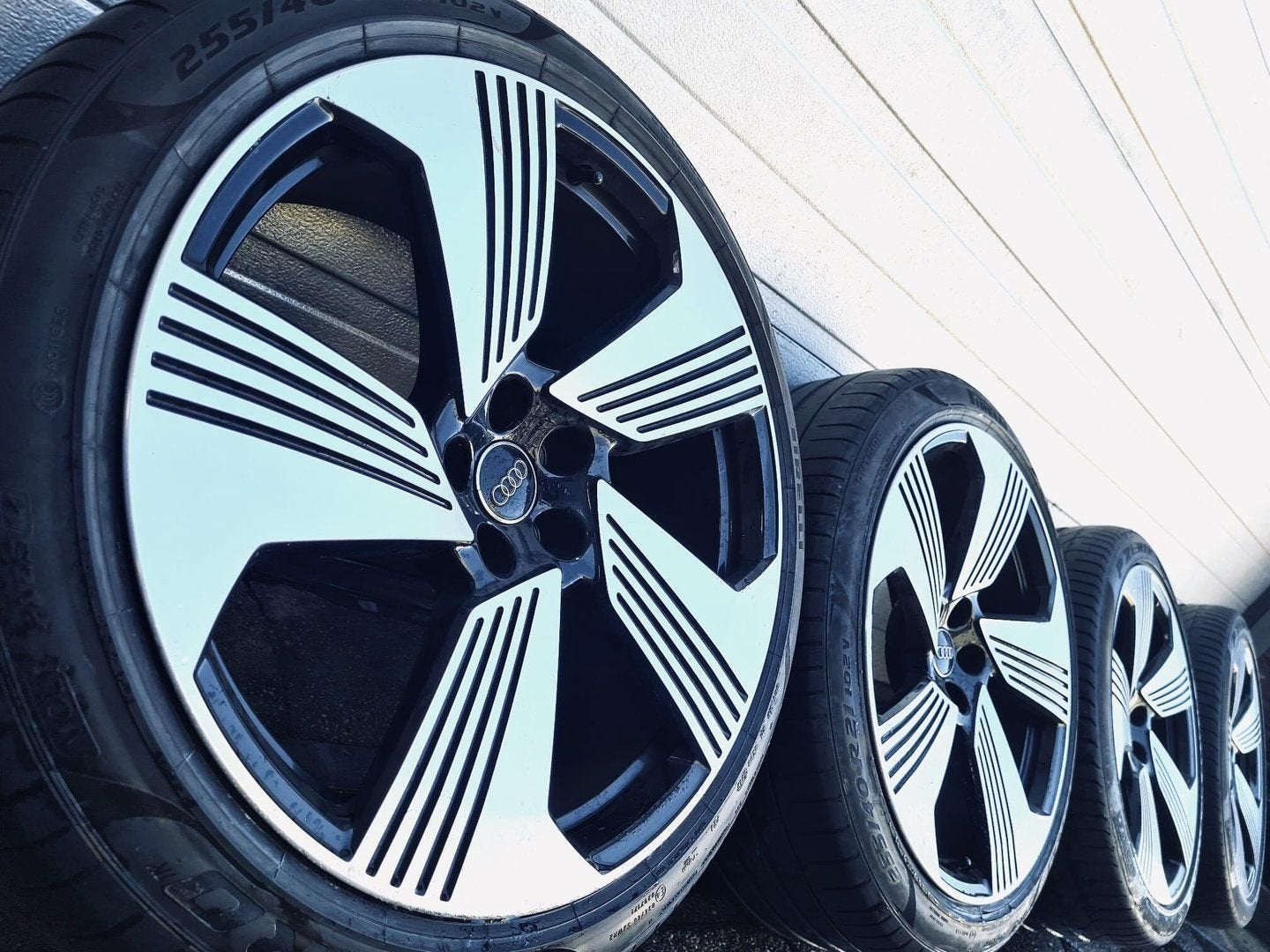 Orig 21 inch Audi Q4 sportback E-tron Q5 50 35 40 45 velgen, Autos : Pièces & Accessoires, Pneus & Jantes, Pneus et Jantes, Véhicule de tourisme