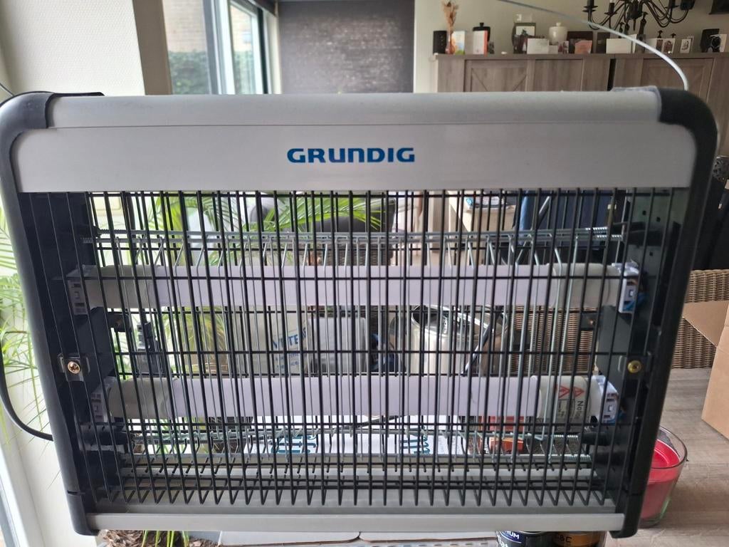 Grundig vliegenvanger