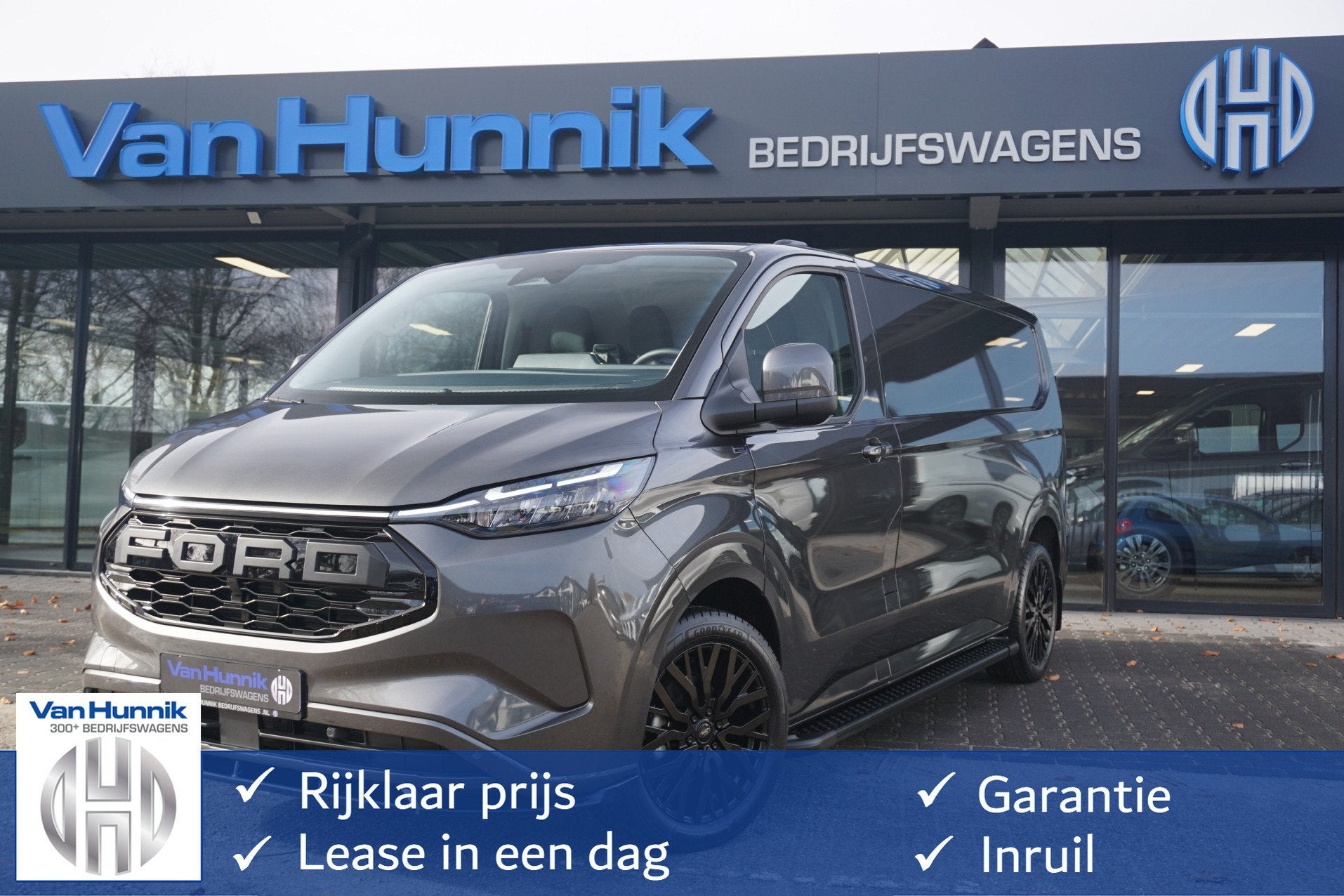 Ford Transit Custom 320L 2.5 PHEV Hybride 233PK JWR EDITION, Auto's, Bestelwagens en Lichte vracht, Gebruikt, 4 cilinders, Bedrijf