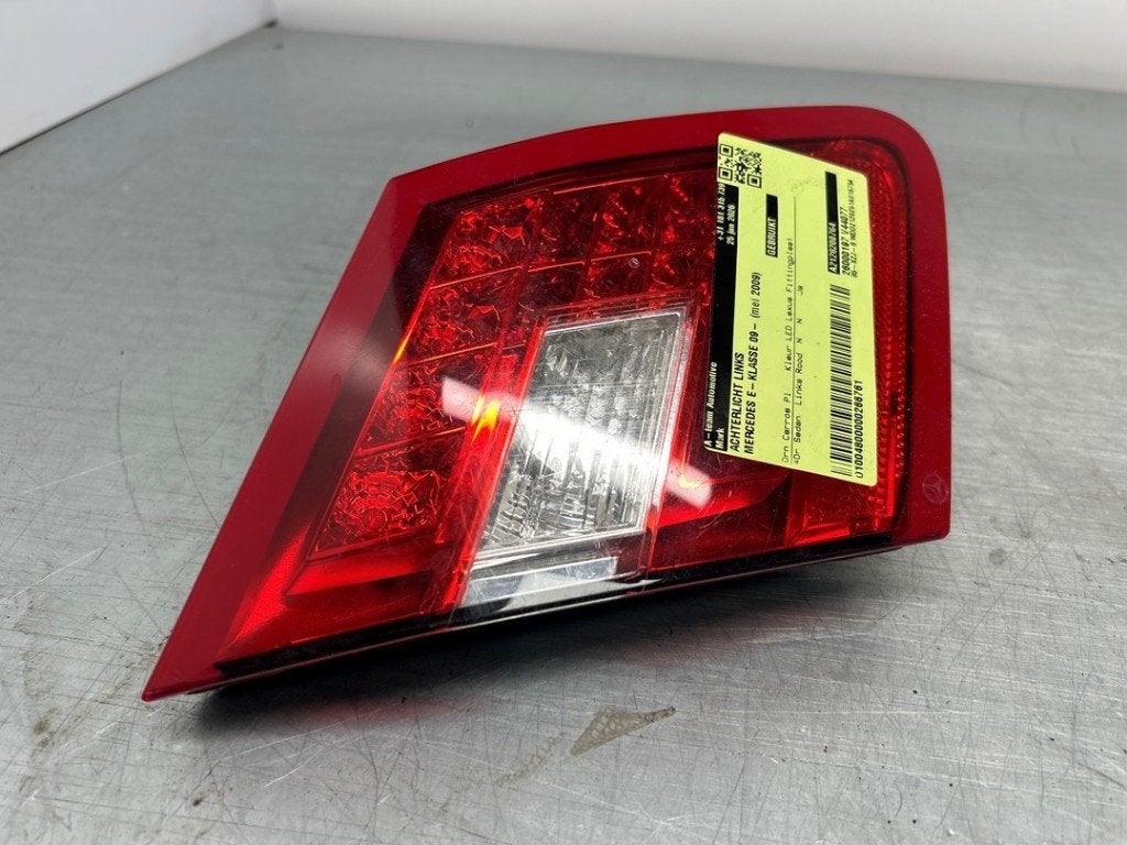 FEU ARRIÈRE GAUCHE Mercedes-Benz E (W212) (|A2128200764|), Mercedes-Benz, Utilisé, Dialog.mb@mercedes-benz.com, Mercedes-Benz AG