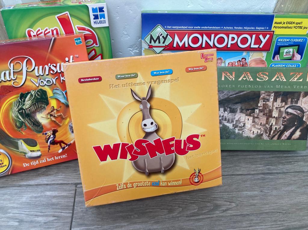 Lot de 5 jeux de société en très bon état, Enlèvement