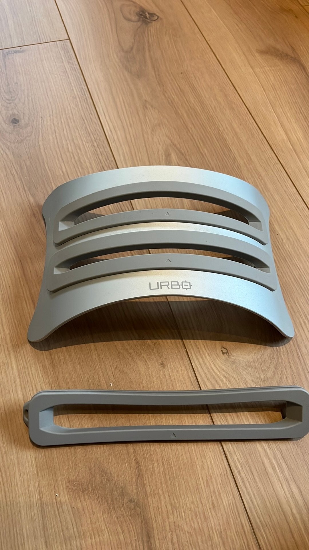 Aluminium laptop en tablet staander, Ophalen, Zo goed als nieuw