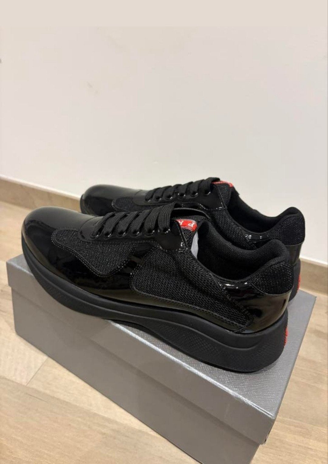 Chaussures homme 44, Vêtements | Hommes, Comme neuf, Enlèvement, Prada, Noir