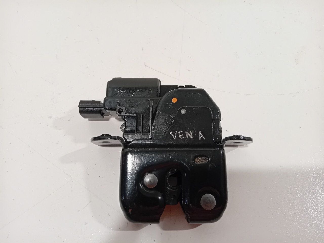 Slot mechaniek kofferdeksel achterklep elektrisch Renault Mé, Auto-onderdelen, Onderdelen@venauto.nl, Van der Ven Autorecycling B.V.
