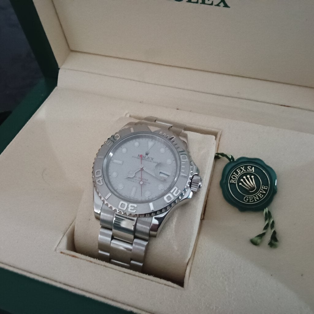 Rolex Yachtmaster platinum 40 mm.... 8900 €, Ophalen, Zo goed als nieuw, Rolex