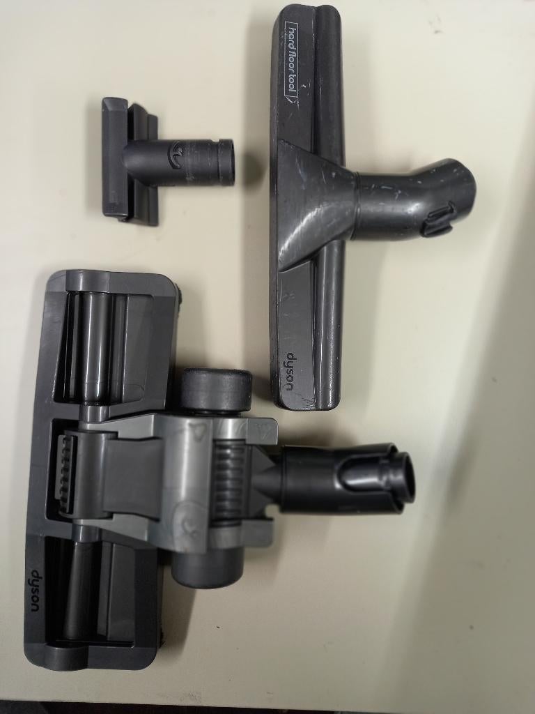 Dyson Dc29, Ophalen