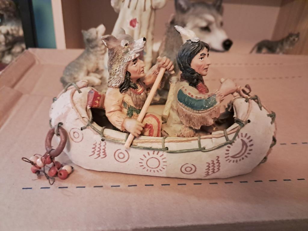 Indianen kajak, Statue, Pierre ou céramique, Autres sujets, Moins de 20 cm