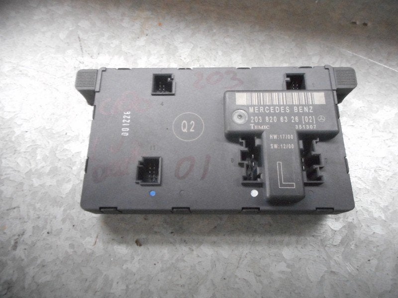 ORDINATEUR DIVERS C Mercedes-Benz C (W203) (q22038206326), Mercedes-Benz, Utilisé, Dialog.mb@mercedes-benz.com, Mercedes-Benz AG