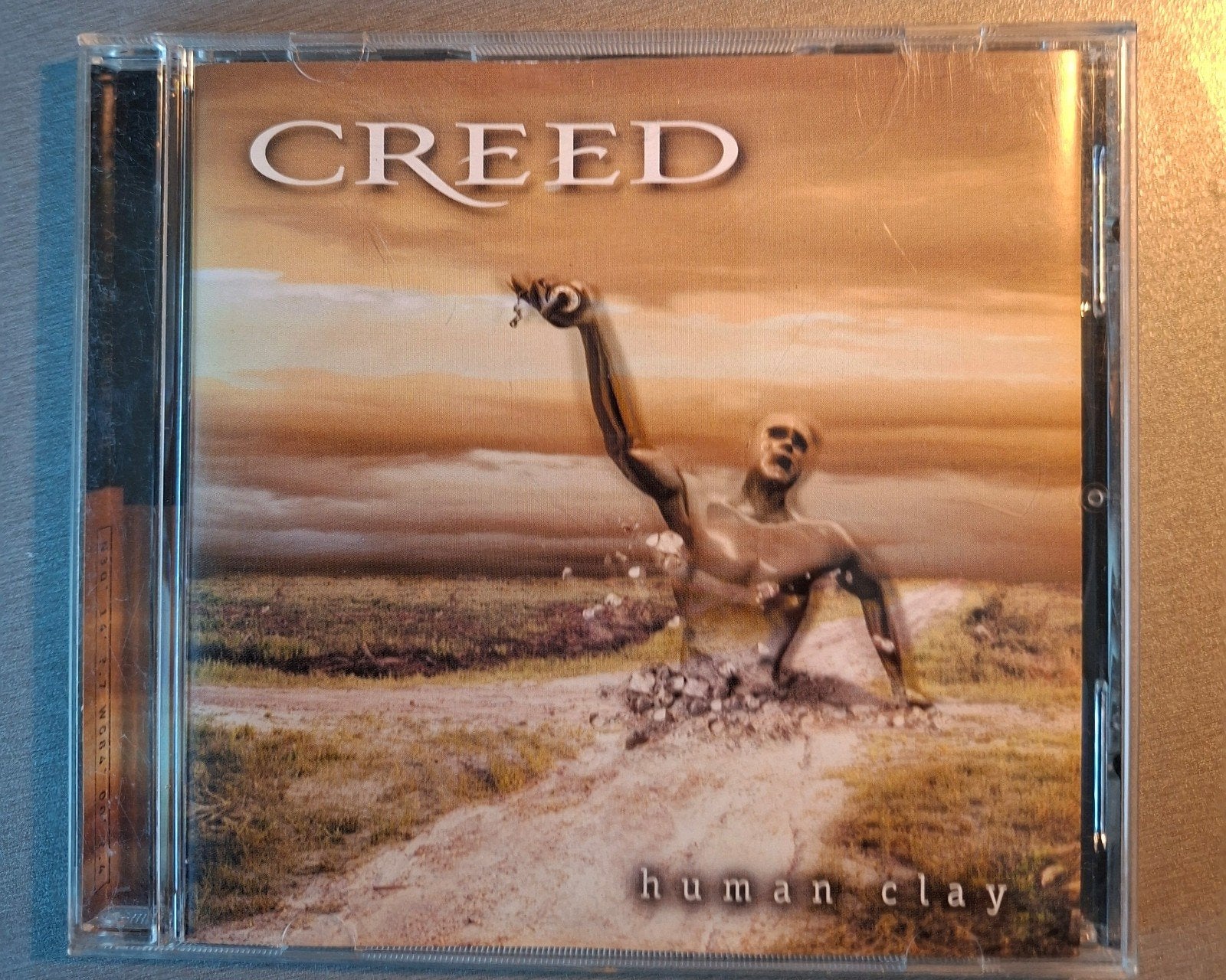 CD. Credo. Argile humaine., Enlèvement ou Envoi