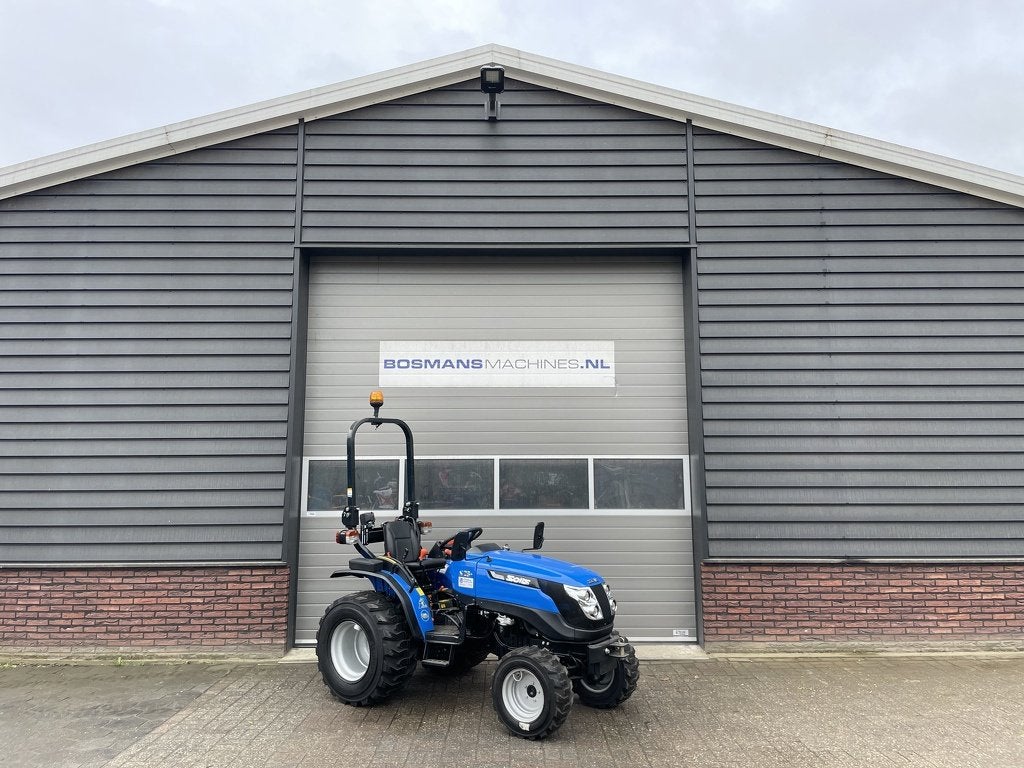 Solis 26 + minitractor NIEUW industriebanden 5 jaar GARANTIE, Neuf, Autres marques, Jusqu'à 2500