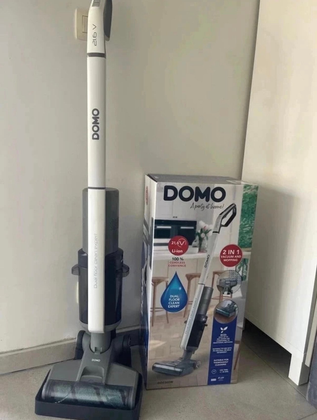 Domo DO236SW 2 in 1, Overige merken, Verzenden, Dweilfunctie, Zo goed als nieuw