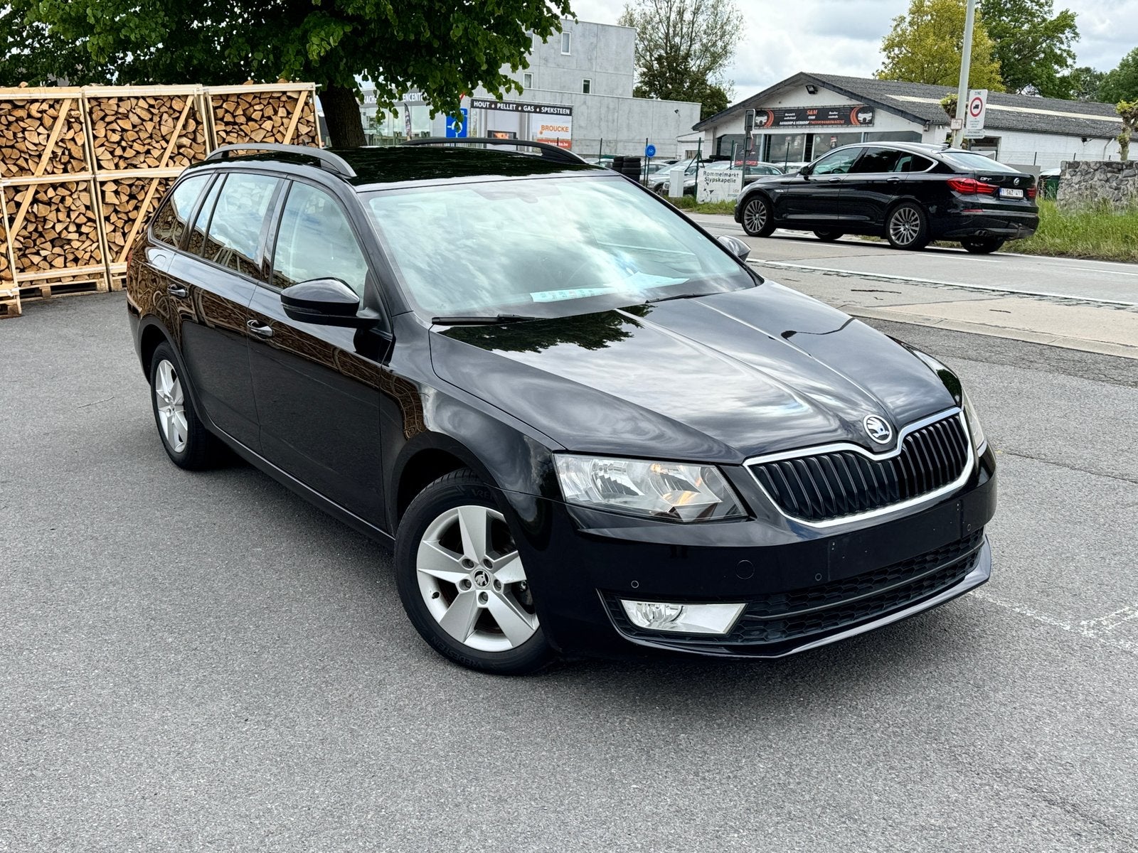 Skoda Octavia 1.6L Diesel Euro 6b, Autos, https://public.car-pass.be/vhr/61d02dbf-d4d7-43f8-86f9-bffd7f522419, Achat, Euro 6, Entreprise
