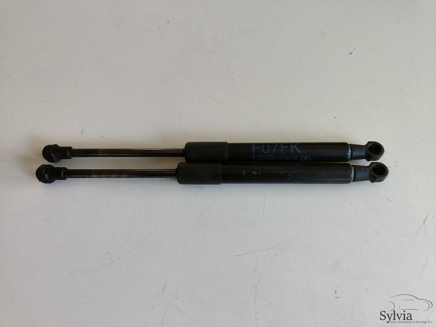 Gasdemper gasveer set voor motorkap BMW 5 serie F07 GT 72001, -, Utilisé, -, Enlèvement ou Envoi
