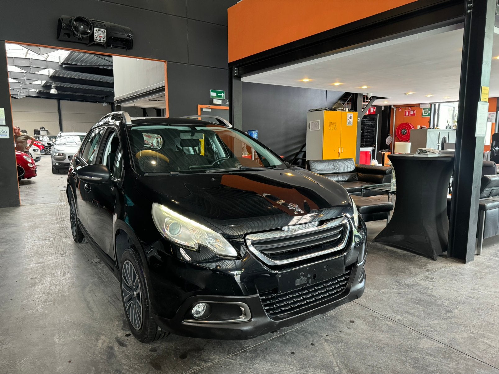 PEUGEOT 2008, Autos, Peugeot, Entreprise, Achat, ABS, Air conditionné, Bluetooth, Ordinateur de bord, Verrouillage central, Cruise Control
