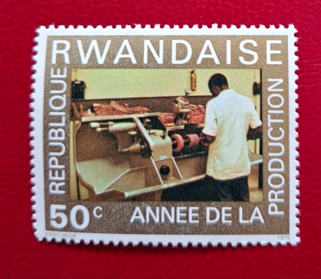 Timbre Rwanda OBP 700**, Enlèvement ou Envoi, Non oblitéré