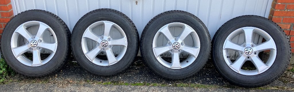 Aluvelgen VW met winterbanden, Auto-onderdelen, Banden en Velgen, Ophalen, 15 inch, Banden en Velgen, Nieuw