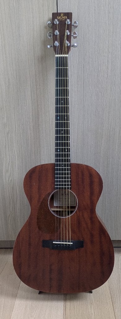 GUITARE SIGMA 000M - 5L - POUR GAUCHER - COMME NEUVE, Musique & Instruments, Enlèvement ou Envoi, Comme neuf