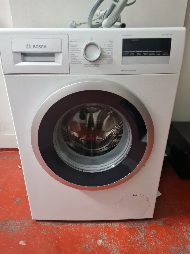 Machine à laver bosh, Elektronische apparatuur, Wasmachines, Ophalen, 6 tot 8 kg, 85 tot 90 cm, Minder dan 1200 toeren