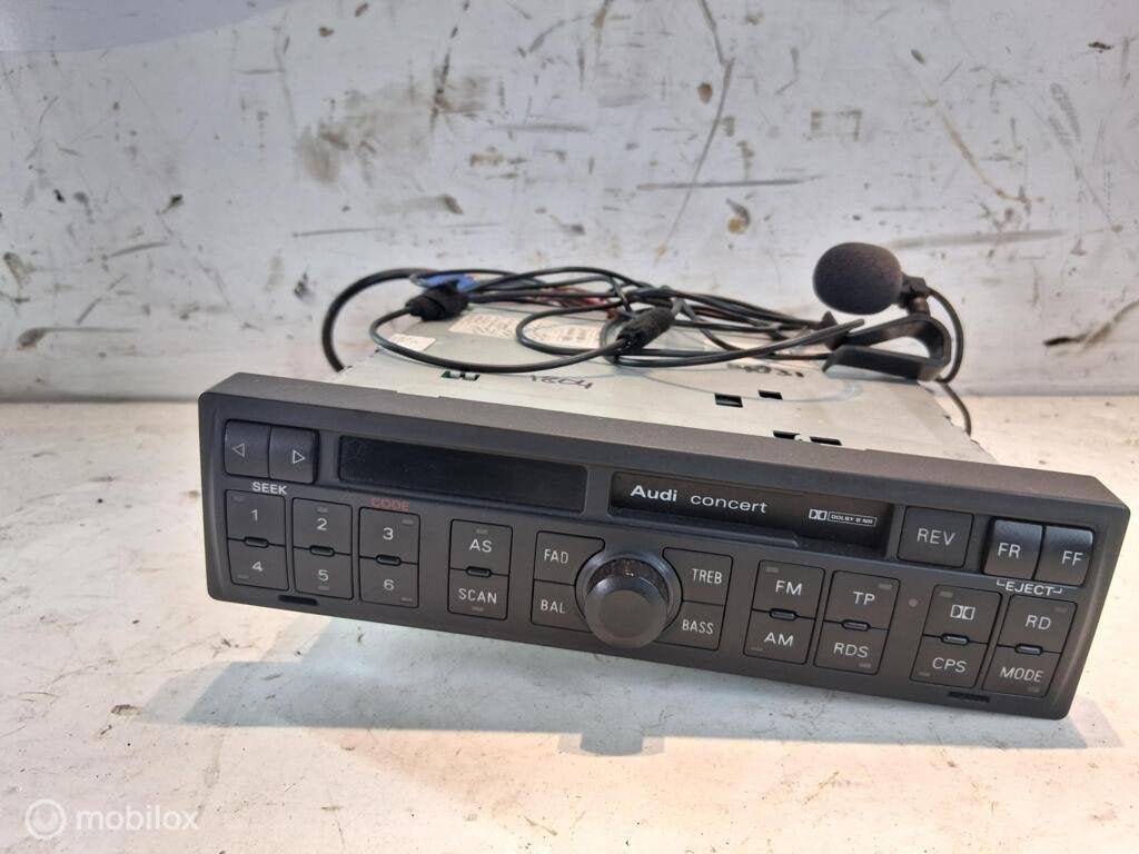 Autoradio Audi TT 8N 1.8 5V ('98-'06) 4B0035186D, Autos : Pièces & Accessoires, Audi, Enlèvement ou Envoi, Audi, Utilisé