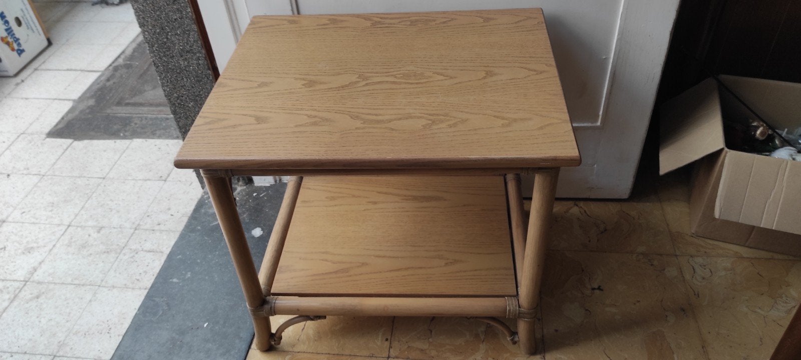 Table basse modèle Manou vintage, structure en bambou, 2 pla, Enlèvement